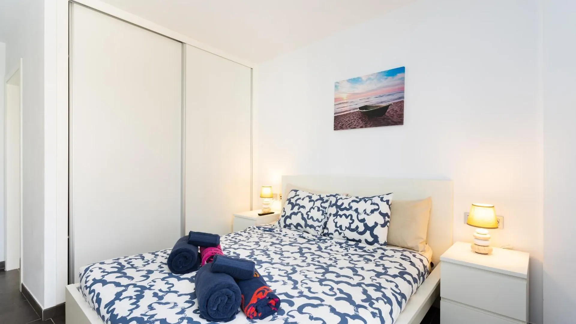 New Apartment Center Los Cristianos 0*, Los Cristianos (Tenerife)